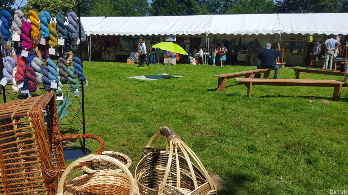 Marché du festival "Des Fibres eu Fil" à l'Ecomusée des Monts d'Arrée, Commana