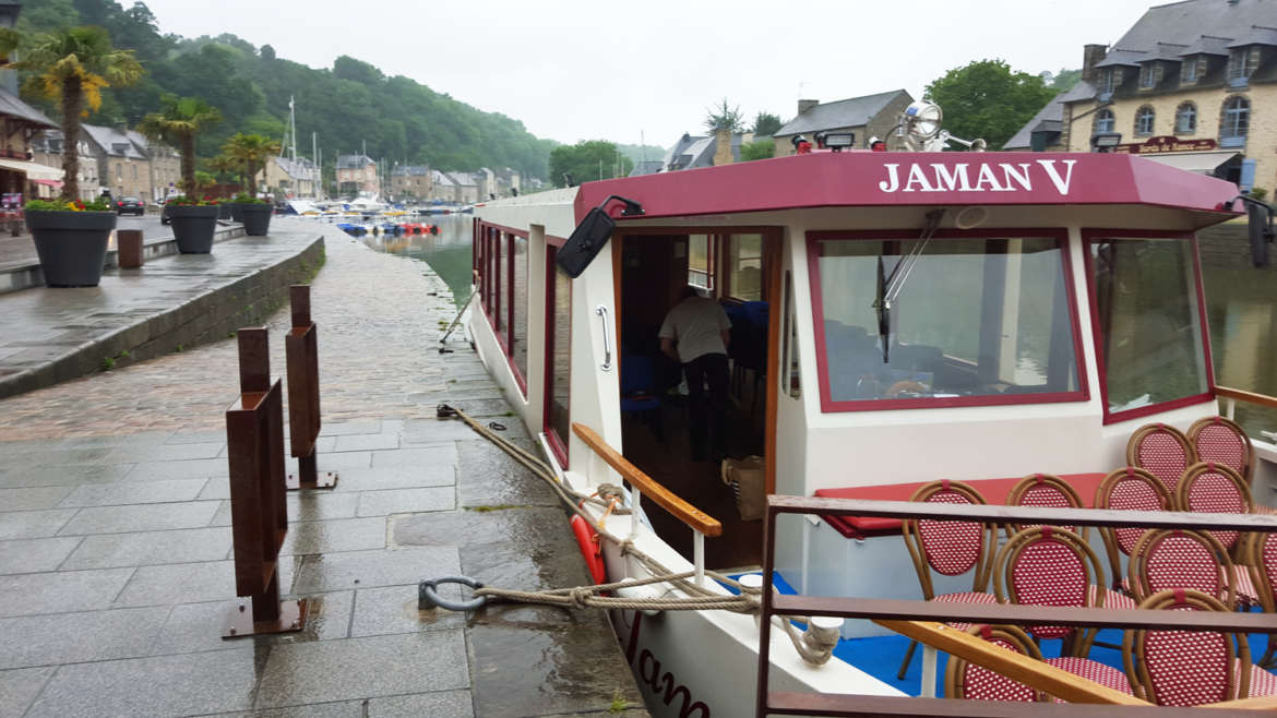 Le Jaman V à quai au Port de Dinan pour l'Instameet Dinan Léhon 2016