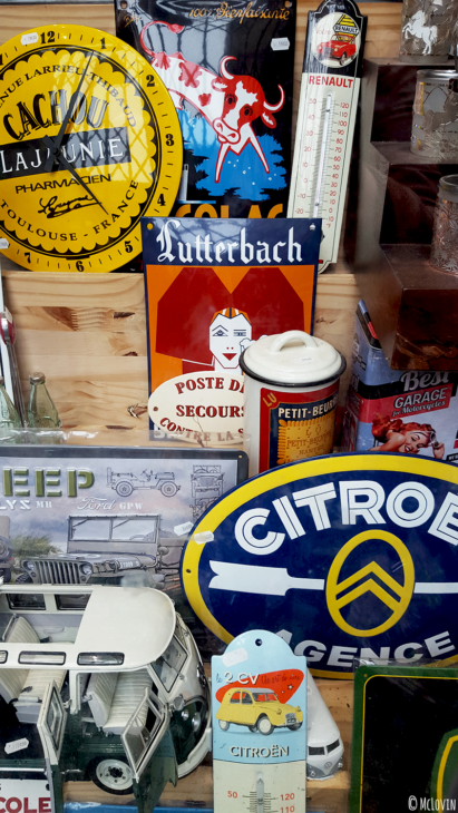 Vitrine rétro dans le centre ville de Dinan lors de l'Instameet Dinan Léhon 2016