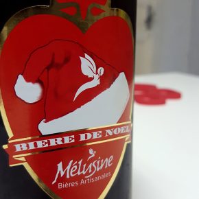 Bouteille de Mélusine de Noël, bière de saison par la brasserie vendéenne Mélusine