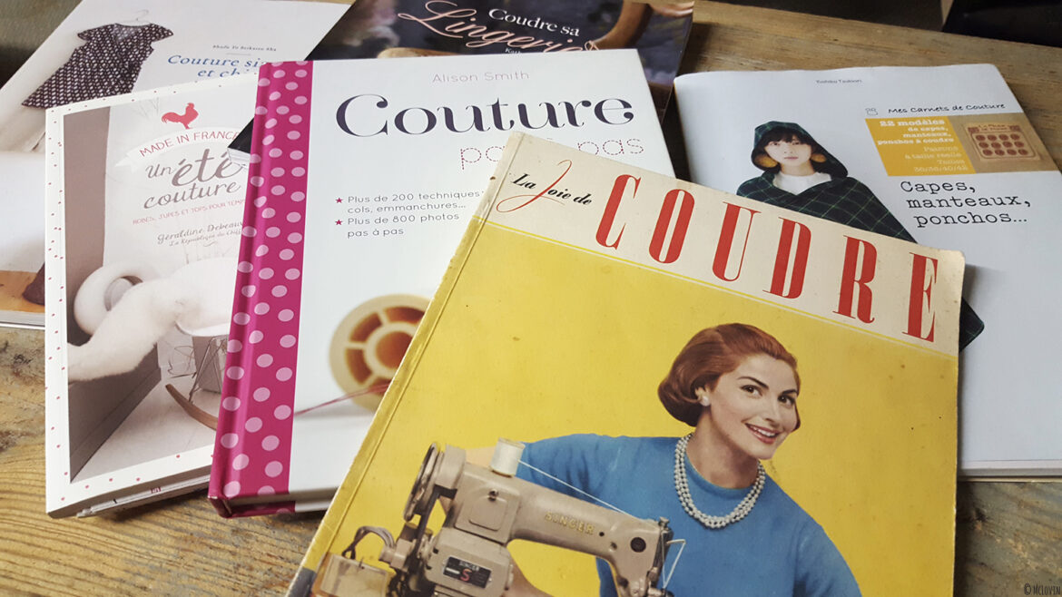 Mes livres de couture attendant que je m'y mette:)