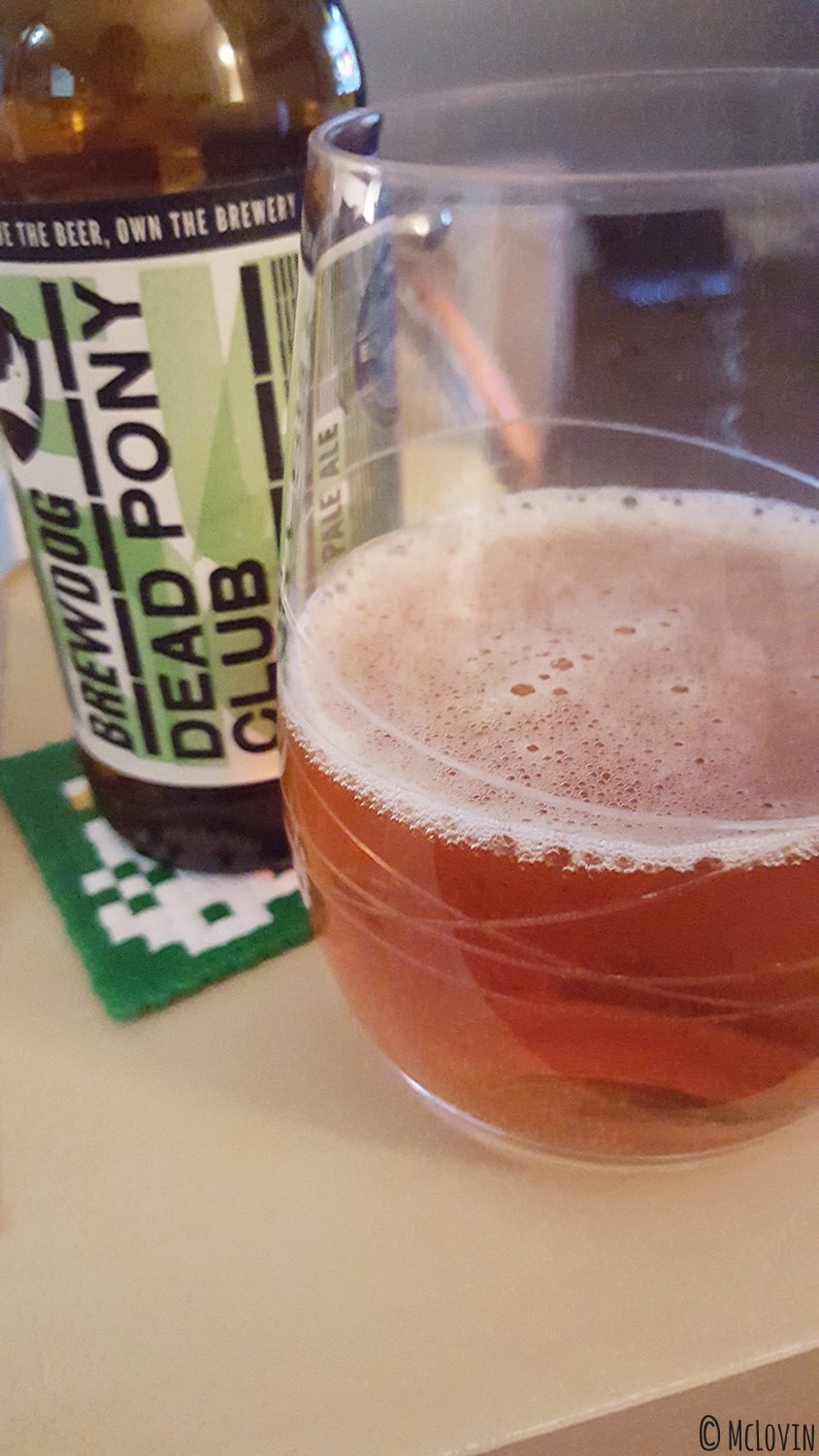 La Dead Pony Club, bière American Pale Ale de la brasserie BrewDog servie en verre